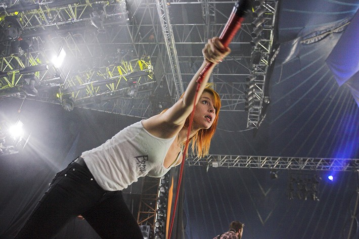 2010-07-01 - Paramore från Roskildefestivalen, Roskilde