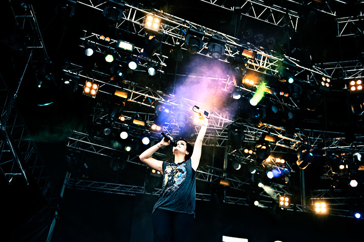2010-07-02 - Lily Allen från Peace & Love, Borlänge