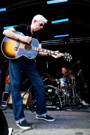 2010-07-02 - Nick Lowe från Peace & Love, Borlänge