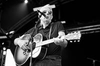 2010-07-02 - Nick Lowe från Peace & Love, Borlänge