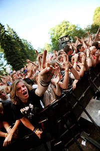 2010-07-02 - Danko Jones från Peace & Love, Borlänge