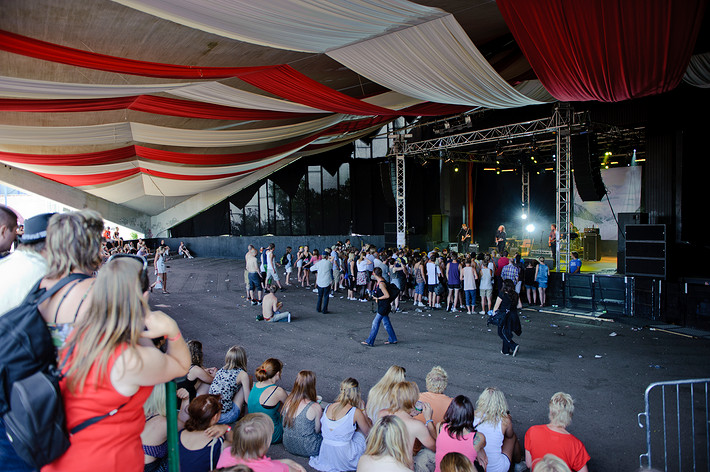 2010-07-02 - The Mary Onettes från Peace & Love, Borlänge