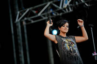 2010-07-02 - Lily Allen från Peace & Love, Borlänge