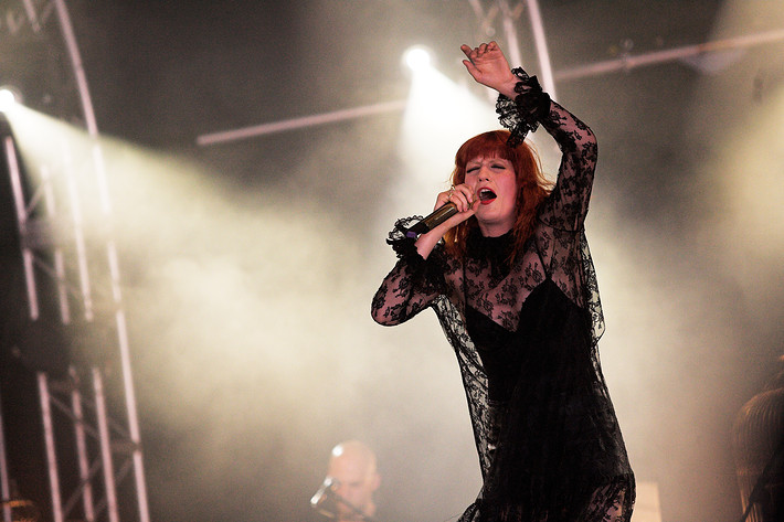 2010-07-02 - Florence + The Machine från Roskildefestivalen, Roskilde
