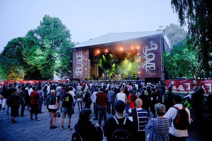 2010-07-02 - Katatonia från Peace & Love, Borlänge