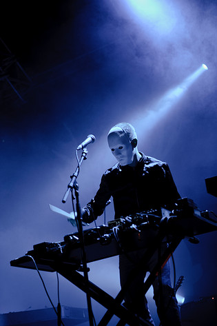 2010-07-01 - Miike Snow från Peace & Love, Borlänge