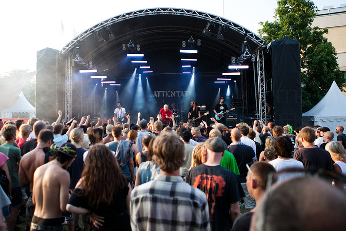 2010-07-03 - Attentat från Peace & Love, Borlänge