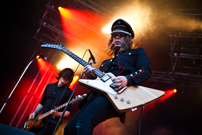 2010-07-03 - Imperial State Electric från Peace & Love, Borlänge