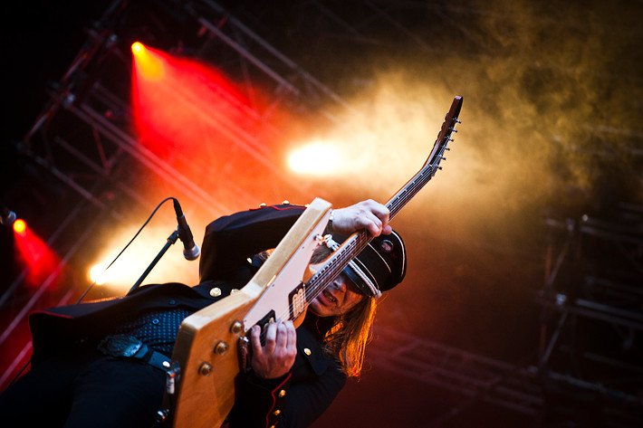 2010-07-03 - Imperial State Electric från Peace & Love, Borlänge