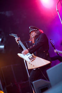2010-07-03 - Imperial State Electric från Peace & Love, Borlänge