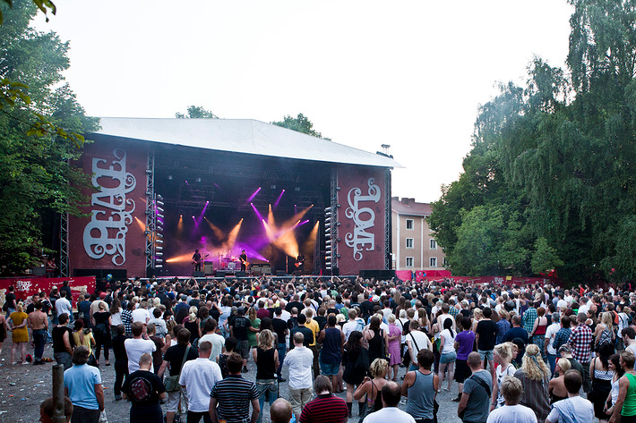 2010-07-03 - Imperial State Electric från Peace & Love, Borlänge