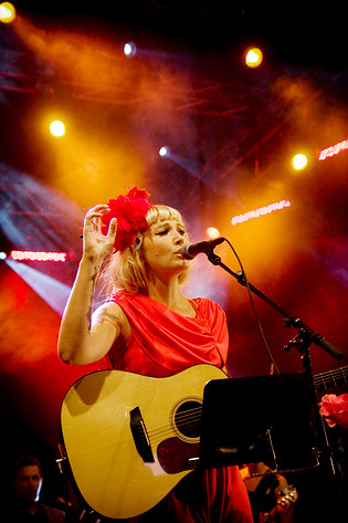 2010-07-03 - Elin Ruth Sigvardsson från Peace & Love, Borlänge