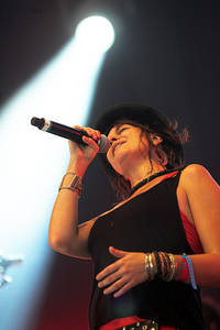 2010-07-03 - Canteca de Macao  från Roskildefestivalen, Roskilde