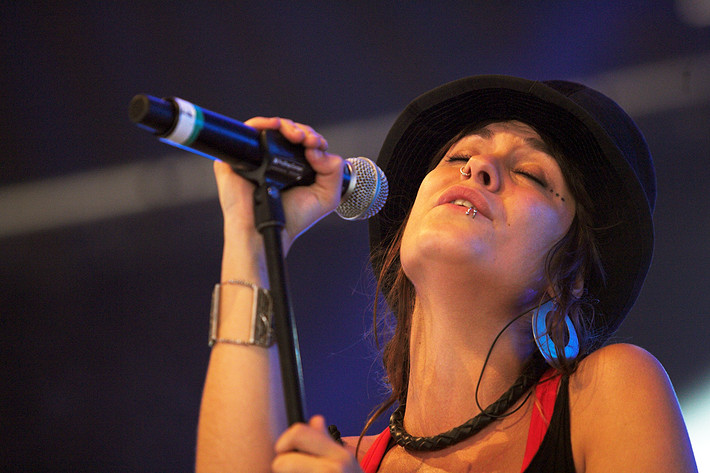 2010-07-03 - Canteca de Macao  från Roskildefestivalen, Roskilde