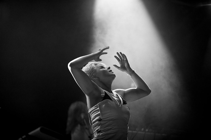 2010-07-02 - Robyn från Roskildefestivalen, Roskilde