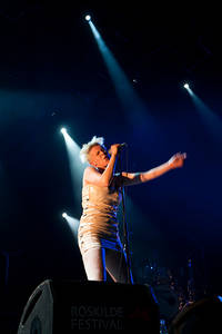 2010-07-02 - Robyn från Roskildefestivalen, Roskilde
