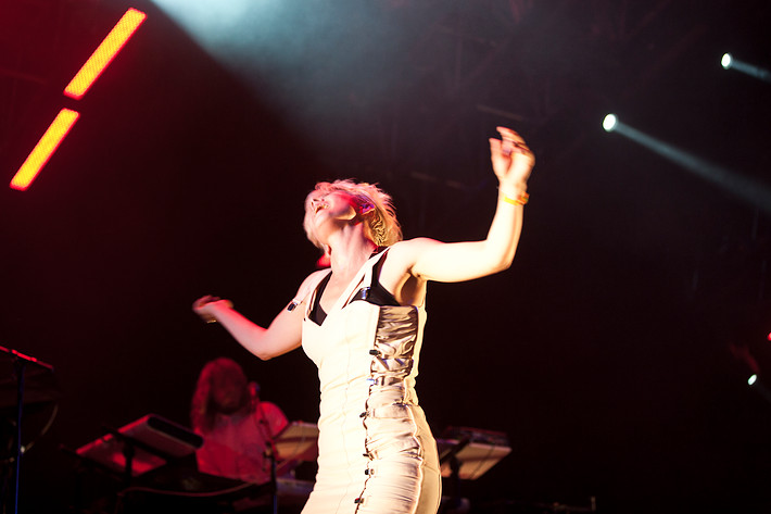 2010-07-02 - Robyn från Roskildefestivalen, Roskilde