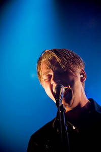 2010-07-15 - Johnossi från Arvikafestivalen, Arvika