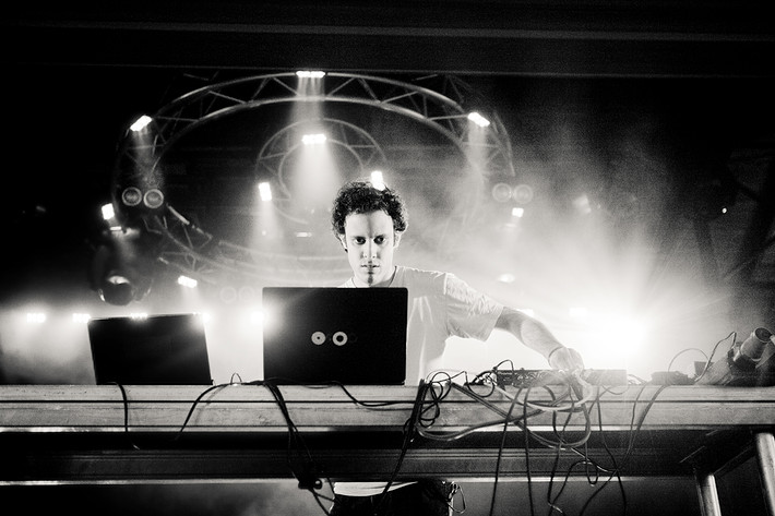 2010-07-15 - Four Tet från Arvikafestivalen, Arvika