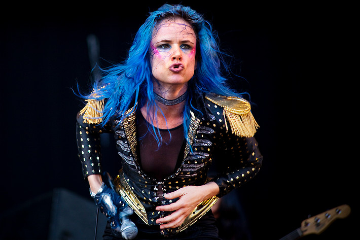 2010-07-15 - Juliette Lewis från Arvikafestivalen, Arvika