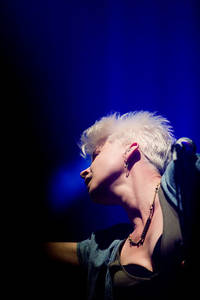 2010-07-15 - Robyn från Arvikafestivalen, Arvika