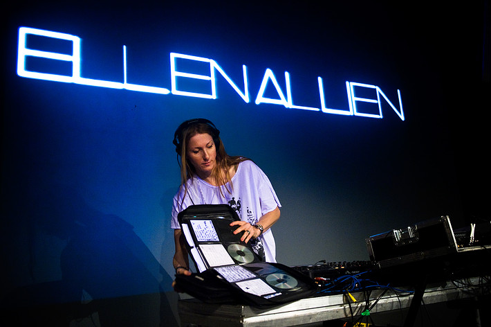 2010-07-14 - Ellen Allien från Arvikafestivalen, Arvika
