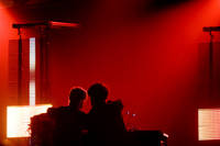 2010-07-16 - Simian Mobile Disco från Arvikafestivalen, Arvika