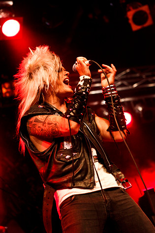 2010-07-22 - Crashdïet från Trästockfestivalen, Skellefteå