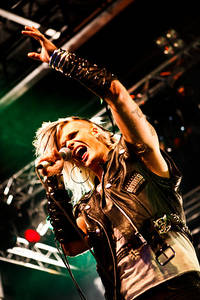 2010-07-22 - Crashdïet från Trästockfestivalen, Skellefteå