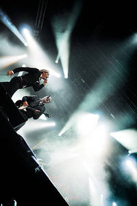 2010-07-30 - The Hives från Putte i Parken, Karlskoga