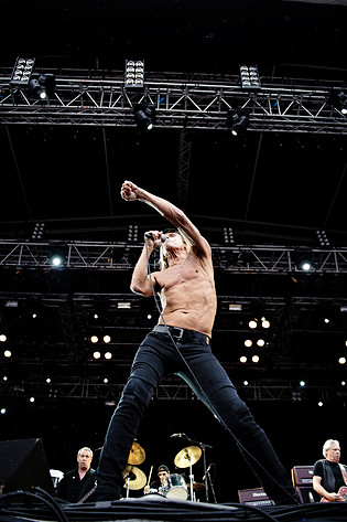 2010-08-07 - Iggy & The Stooges från Sonisphere Stockholm, Stockholm