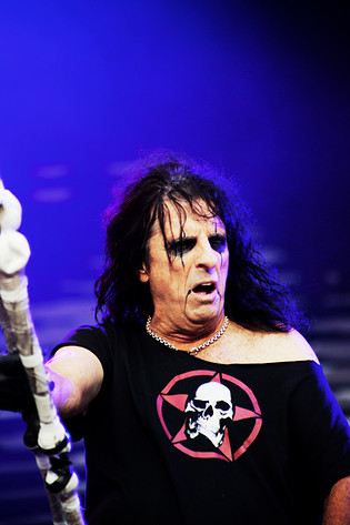 2010-08-07 - Alice Cooper från Sonisphere Stockholm, Stockholm