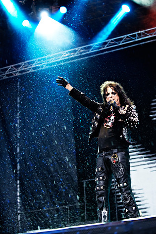 2010-08-07 - Alice Cooper från Sonisphere Stockholm, Stockholm