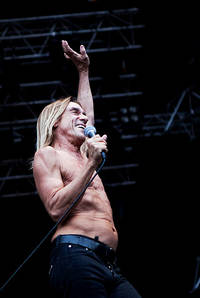 2010-08-13 - Iggy & The Stooges från Way Out West, Göteborg