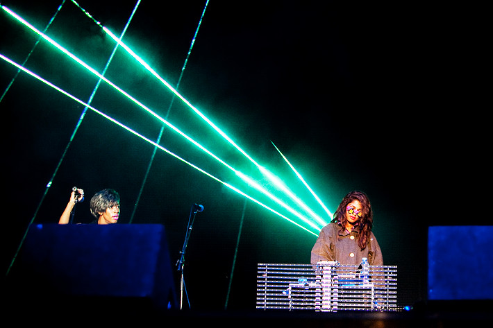 2010-08-13 - M.I.A. från Way Out West, Göteborg