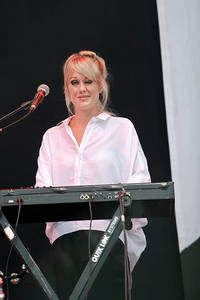 2010-08-27 - Shout Out Louds från Zurich Openair, Zürich
