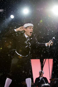 2010-08-27 - The Hives från Zurich Openair, Zürich