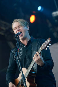 2010-08-29 - Johnossi från Zurich Openair, Zürich