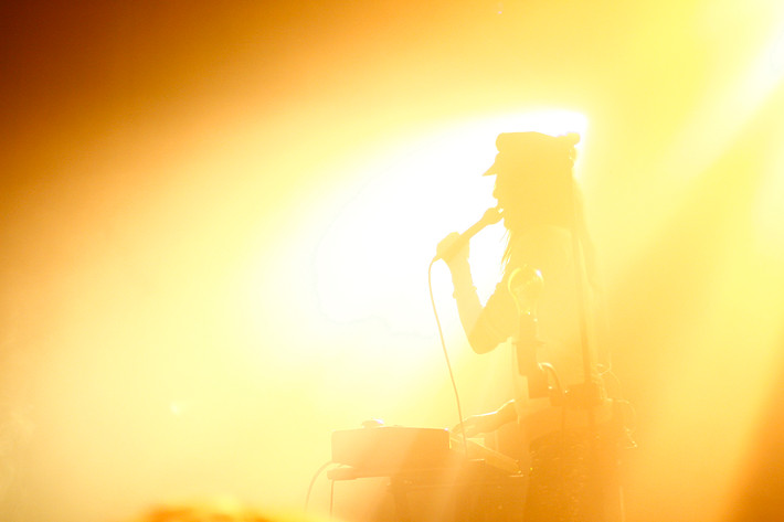 2010-09-23 - Blonde Redhead från Debaser Medis, Stockholm