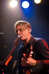 2010-09-25 - Johnossi från ISC Club, Bern