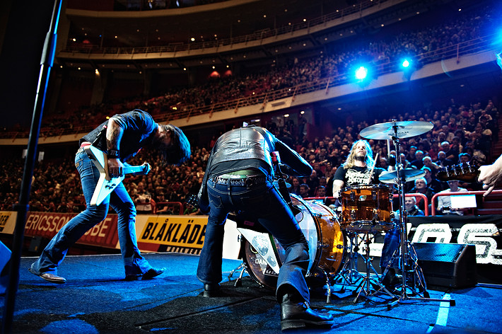 2010-10-08 - Mustasch från Globen, Stockholm