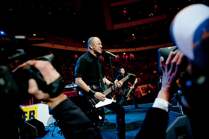 2010-10-09 - Danko Jones från Globen, Stockholm
