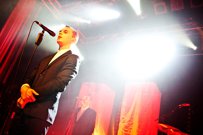 2010-10-16 - Hurts från Debaser Medis, Stockholm