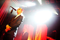 2010-10-16 - Hurts från Debaser Medis, Stockholm