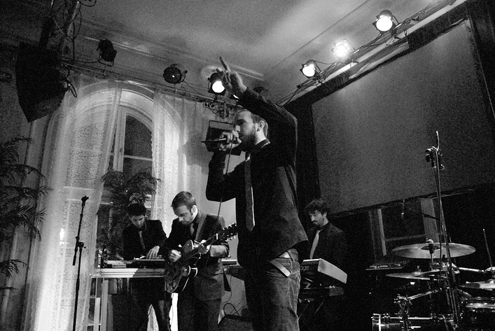 2010-10-15 - At Versaris från Södra Teatern, Stockholm