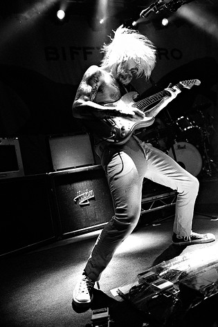 2010-10-21 - Biffy Clyro från Debaser Medis, Stockholm