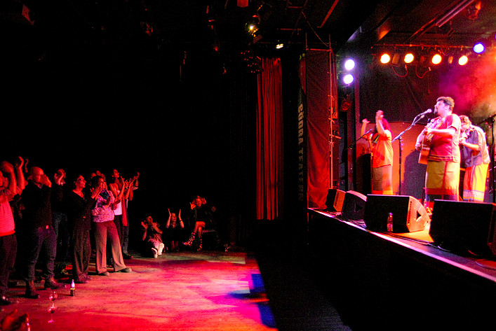 2010-10-22 - Raghu Dixit från Södra Teatern, Stockholm