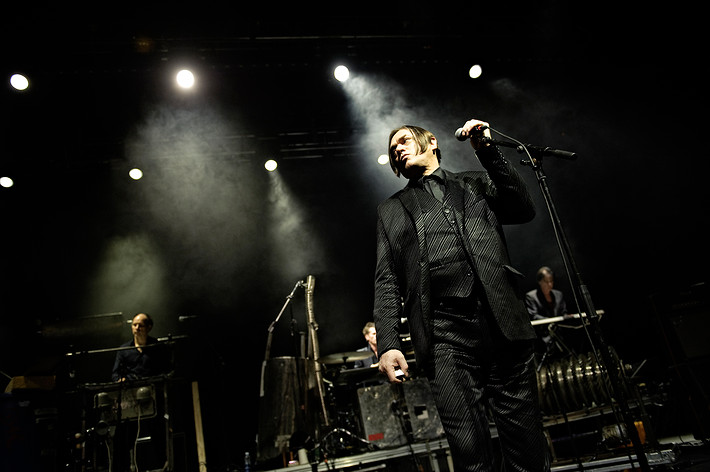 2010-11-07 - Einstürzende Neubauten från Cirkus, Stockholm