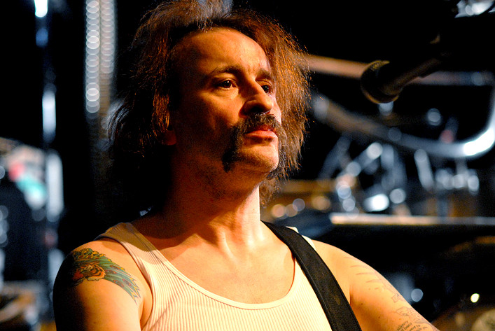 2010-11-06 - Einstürzende Neubauten från Södra Teatern, Stockholm