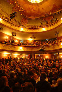 2010-11-06 - Einstürzende Neubauten från Södra Teatern, Stockholm